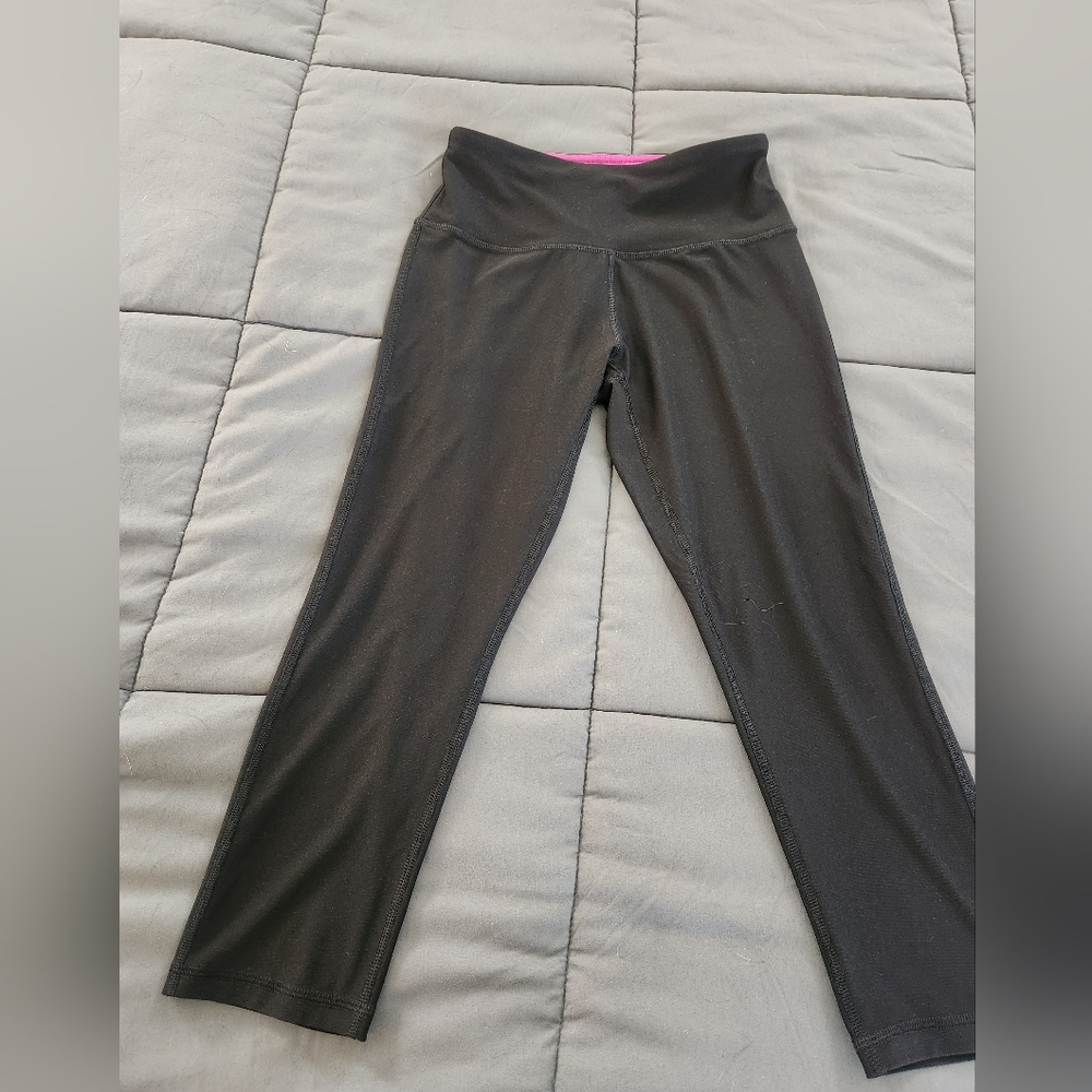 Womens NYL workout leggings
